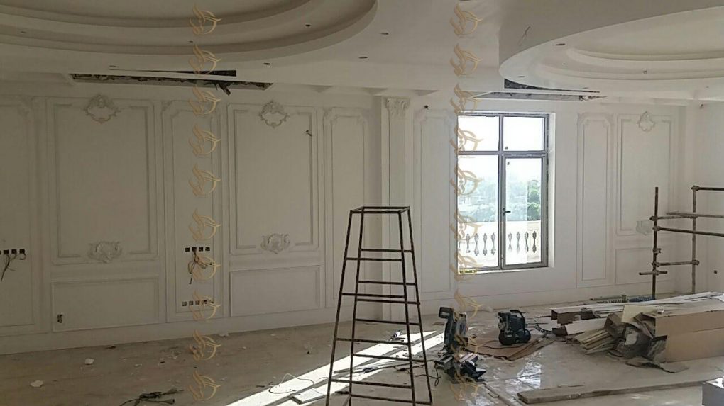 نصب پلی یورتان روی دیوار گچی